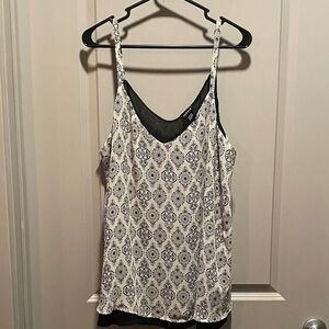 Torrid Sophie Black White Medallion Print Double Layer Cami Tank Size 2 2X